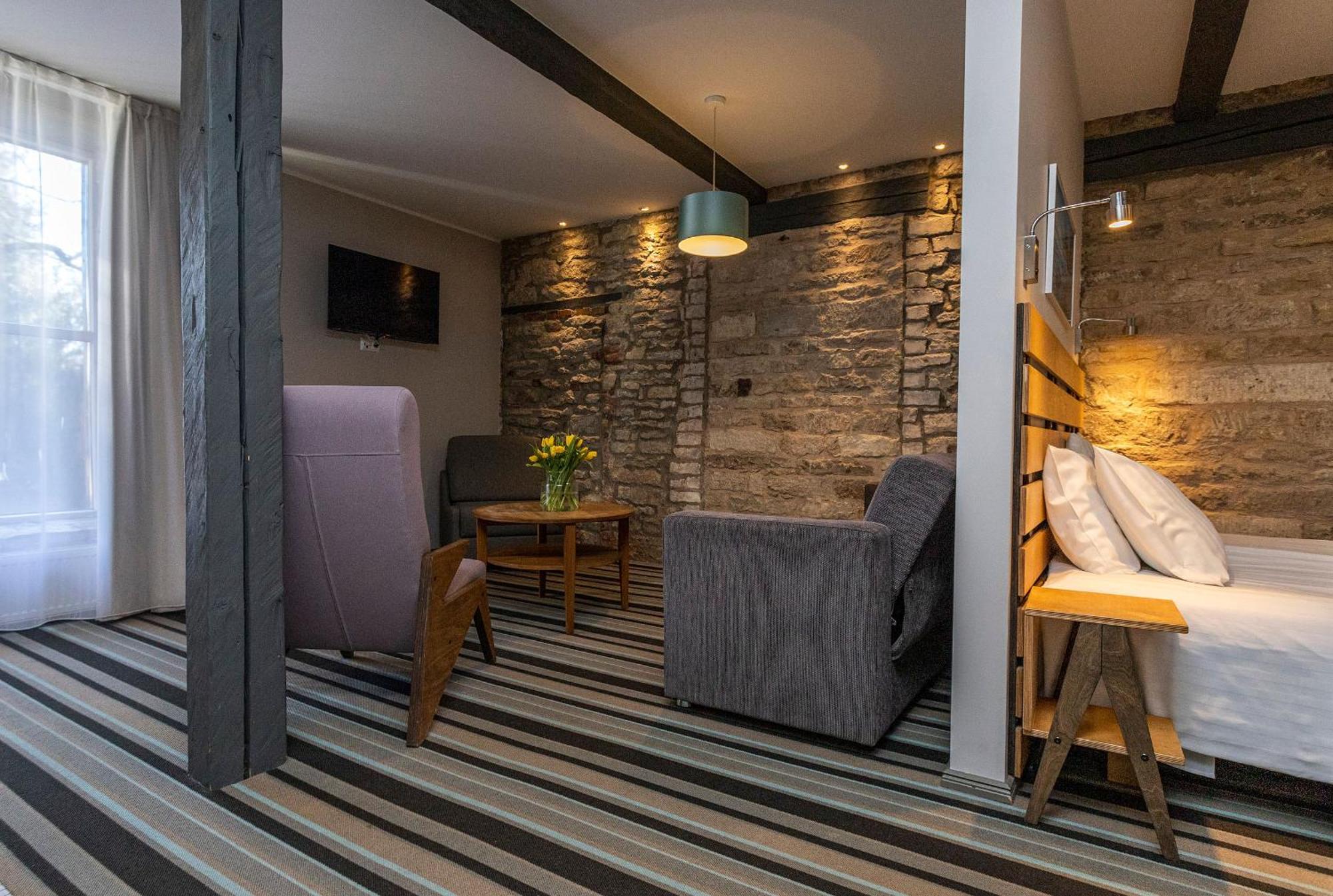 Johan Design & Spa Hotel Kuressaare Kültér fotó