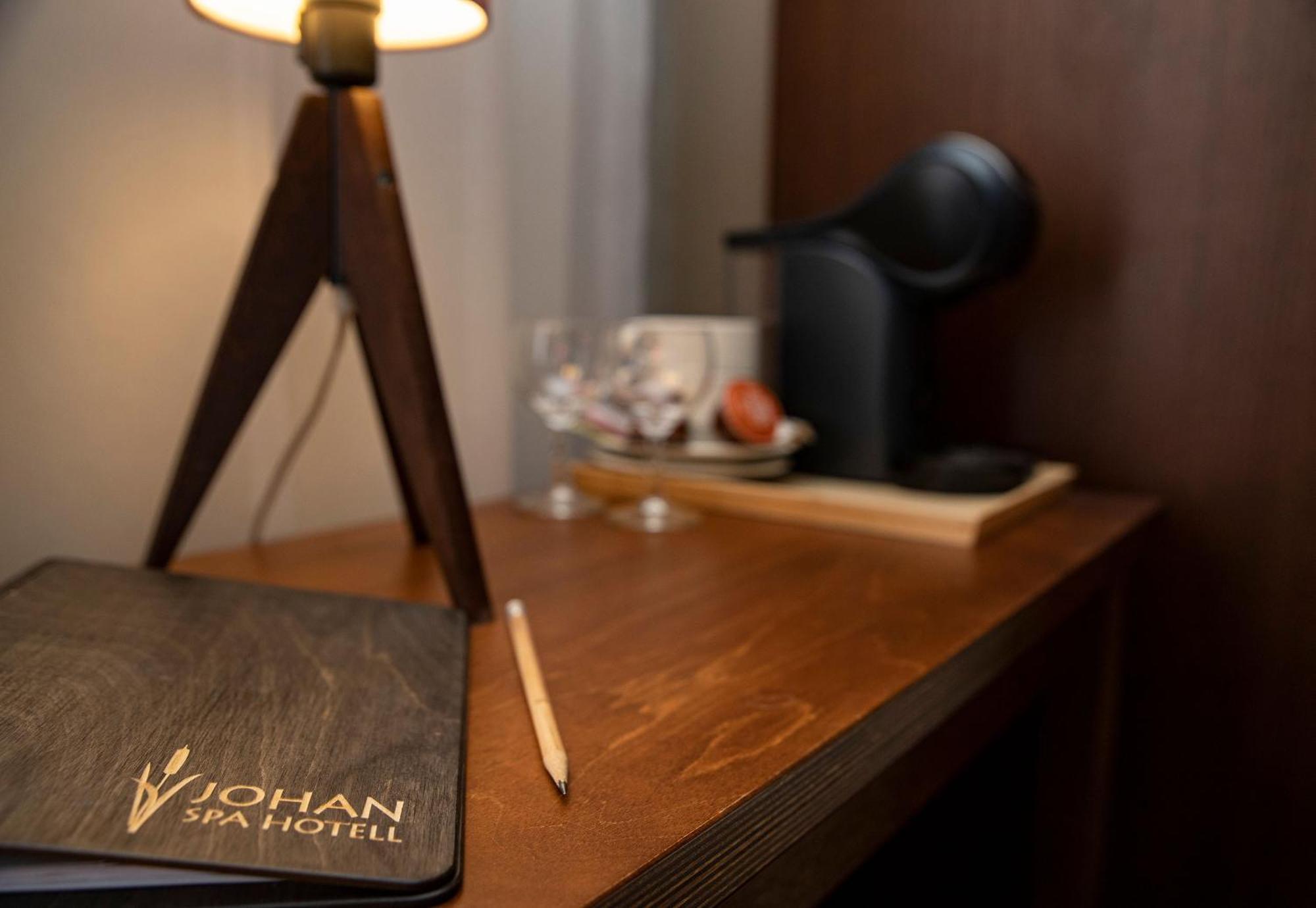 Johan Design & Spa Hotel Kuressaare Kültér fotó